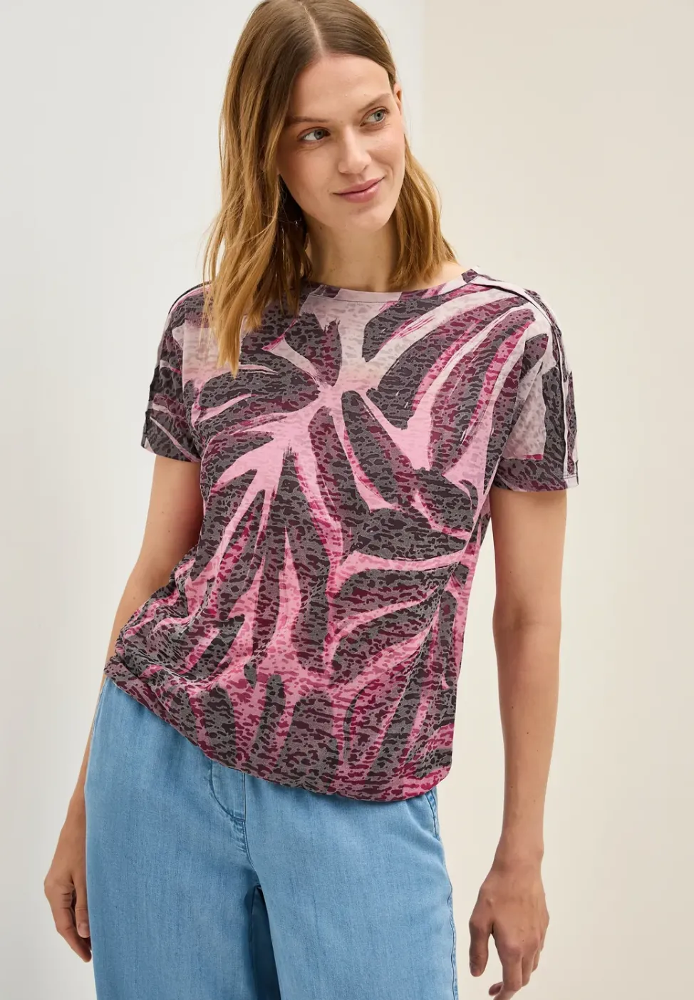 Ausbrenner-Shirt mit Muster