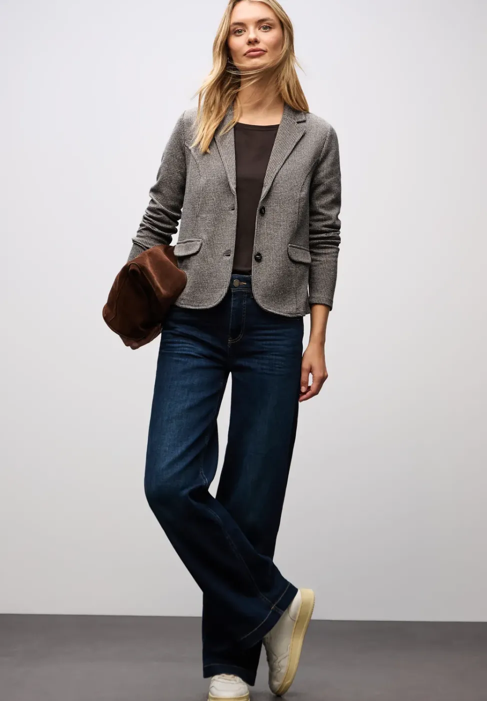 Basic Blazer