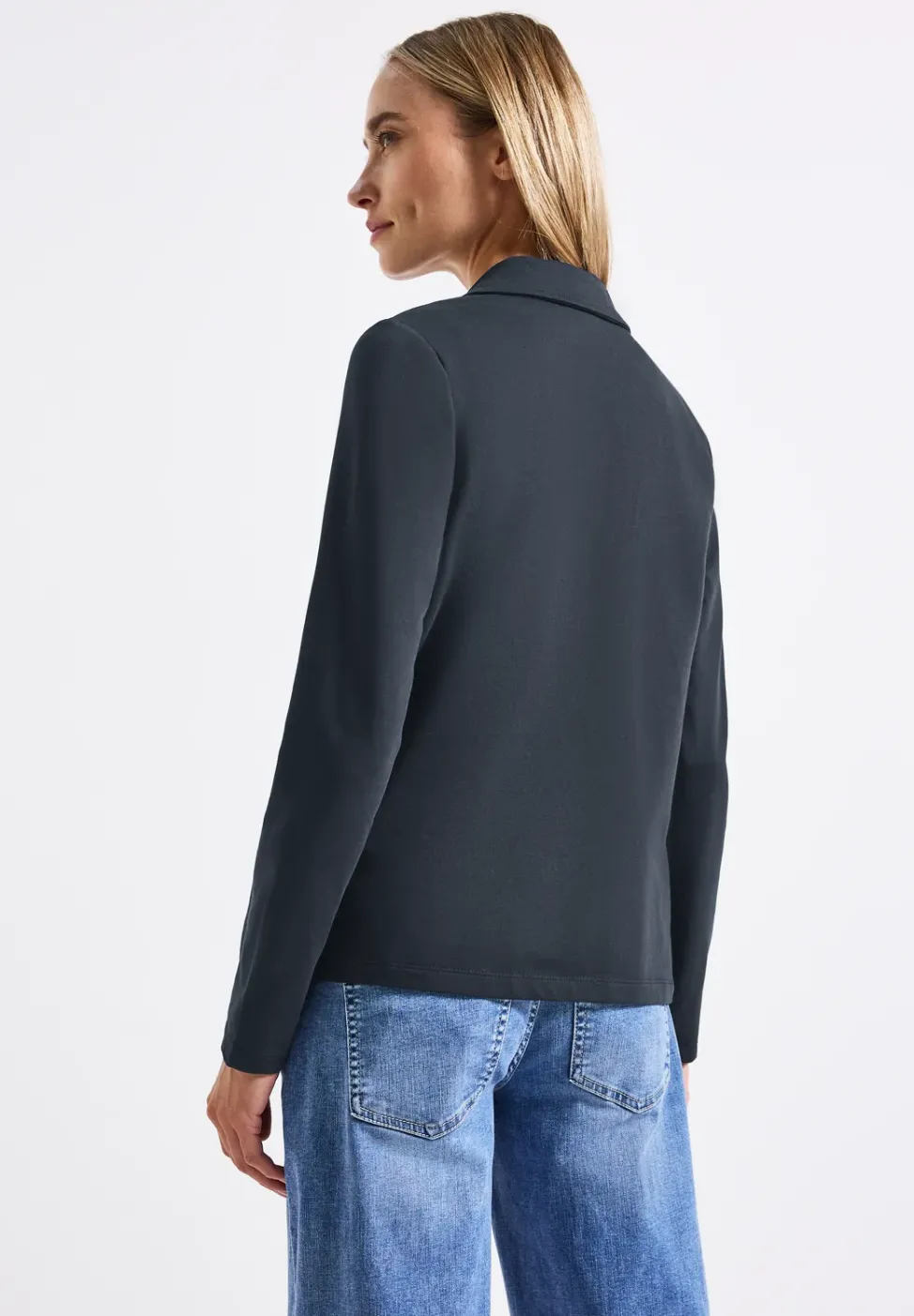 Basic Blazer