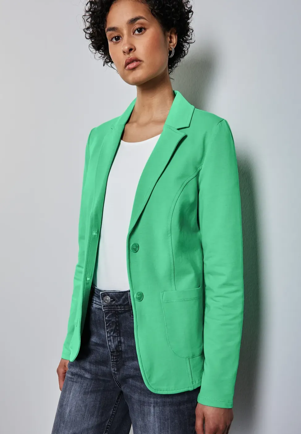 Basic Blazer