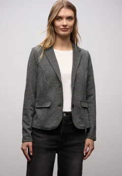 Basic Blazer