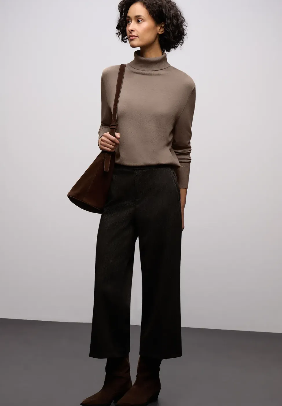 Basic Rollkragenpullover