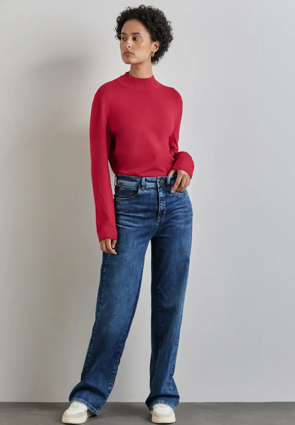 Basic Rollkragen-Pullover