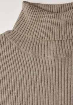 Basic Rollkragen-Pullover