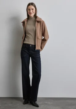 Basic Rollkragen-Pullover