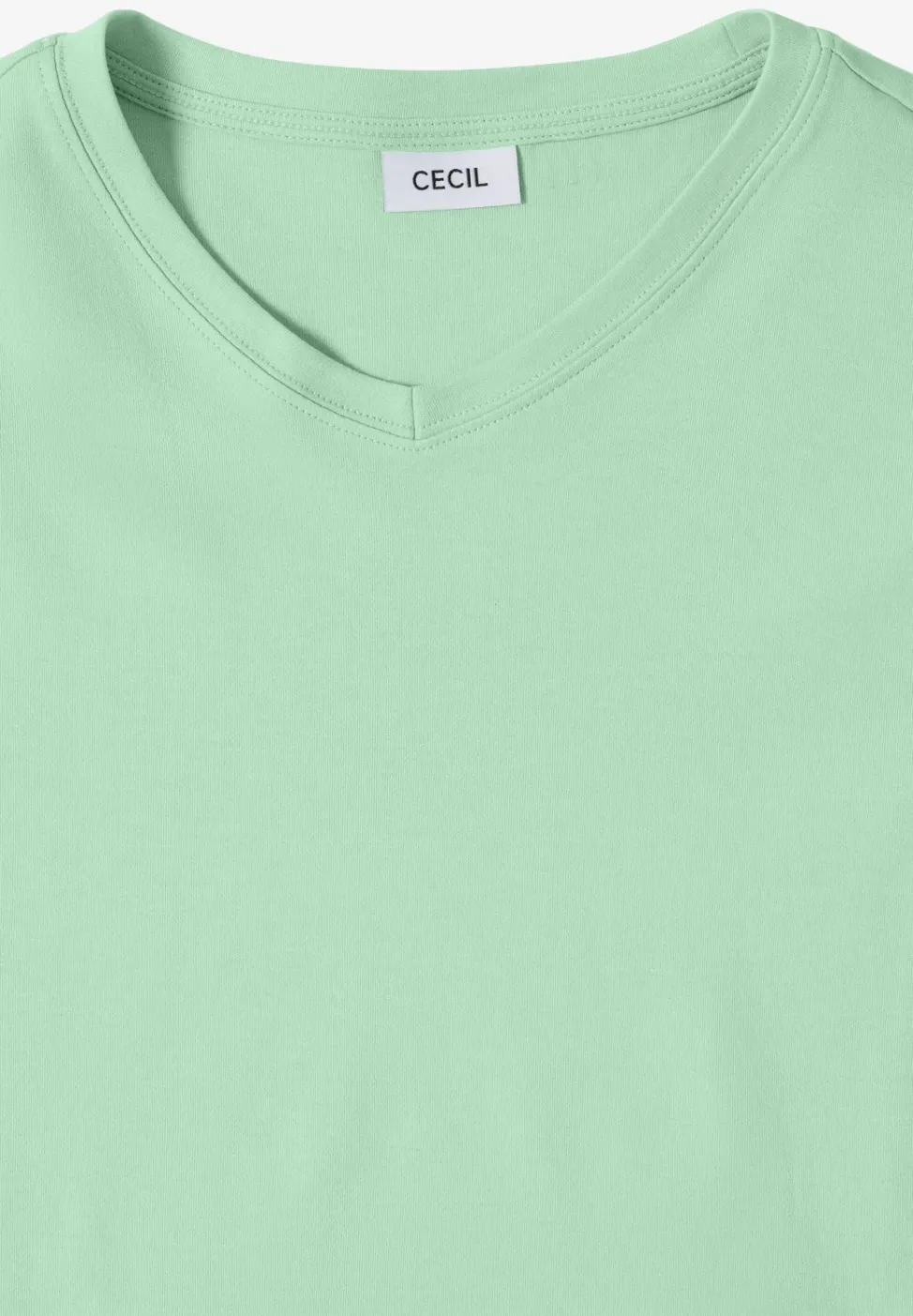 Basic T-Shirt