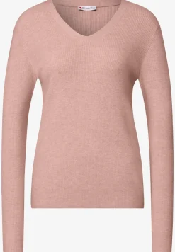 Basic V-Neck Pullover