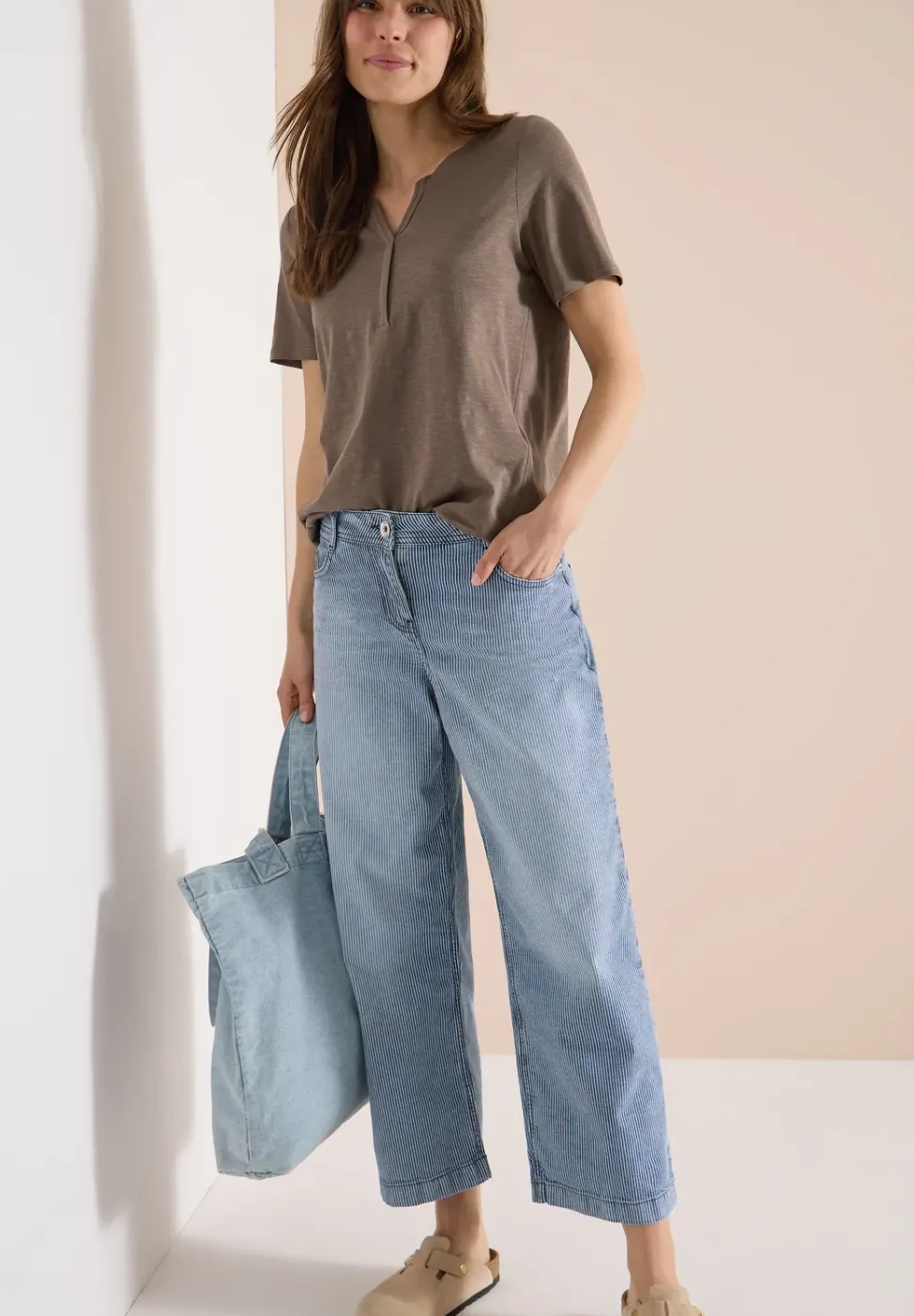 Basic Shirt im Tunika-Look