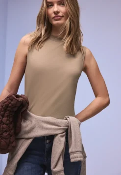 Basic Top