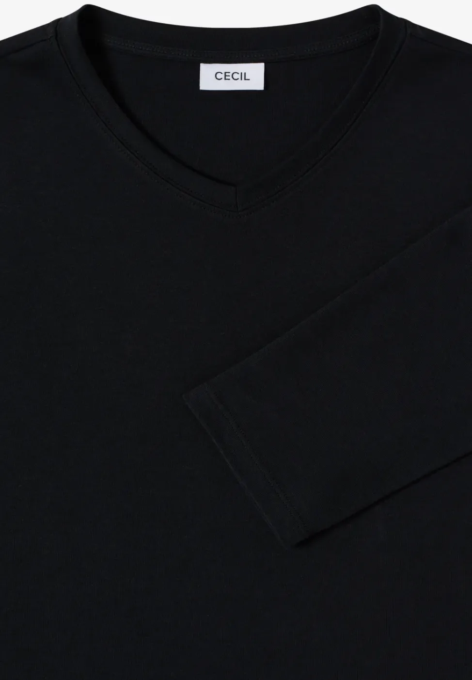 Basic T-Shirt