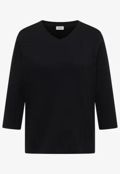 Basic T-Shirt