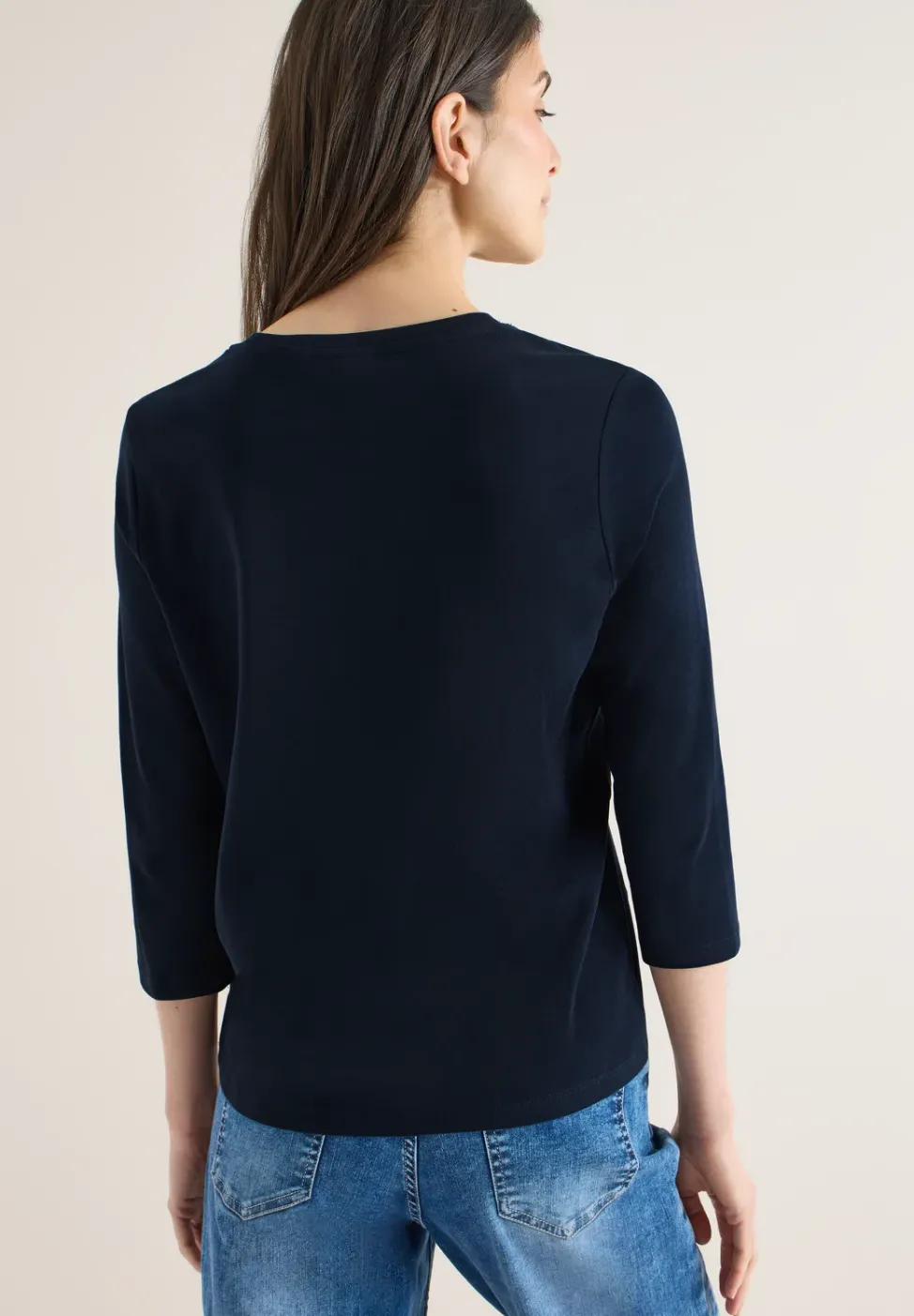 Basic T-Shirt