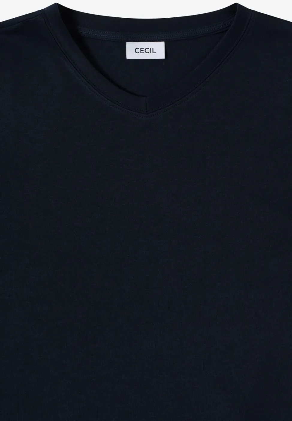 Basic T-Shirt
