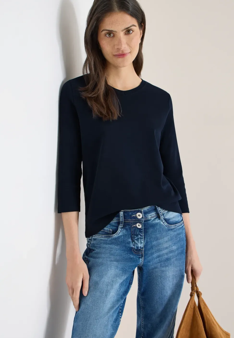 Basic T-Shirt