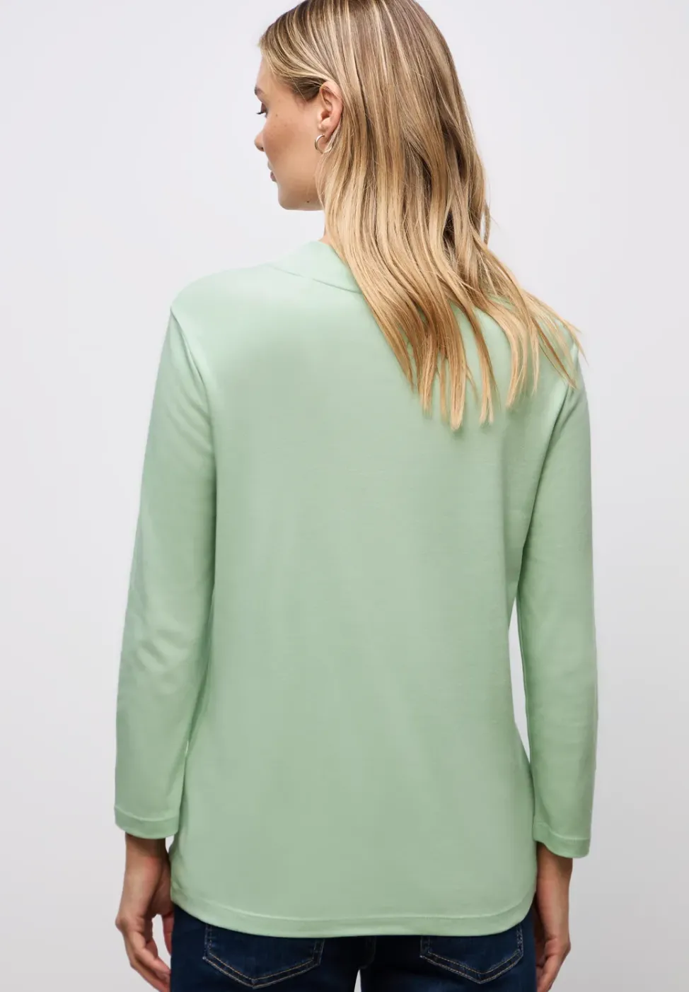 Basic Turtleneck Shirt