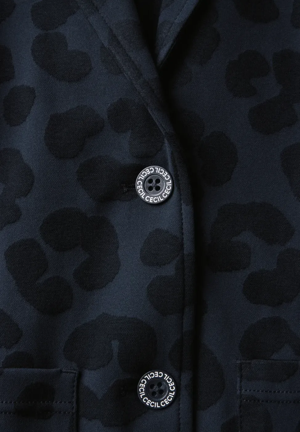 Blazer mit Leo-Struktur