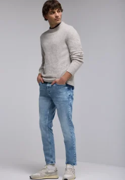 Bleached Jeans