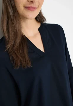 Bluse in Unifarbe
