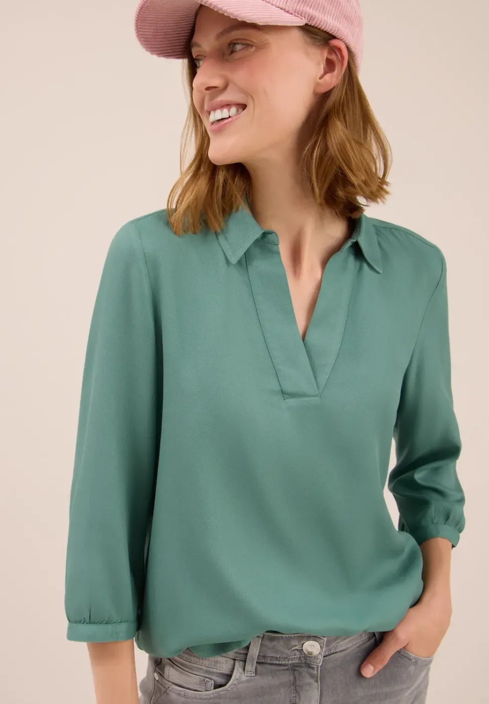 Bluse in Unifarbe
