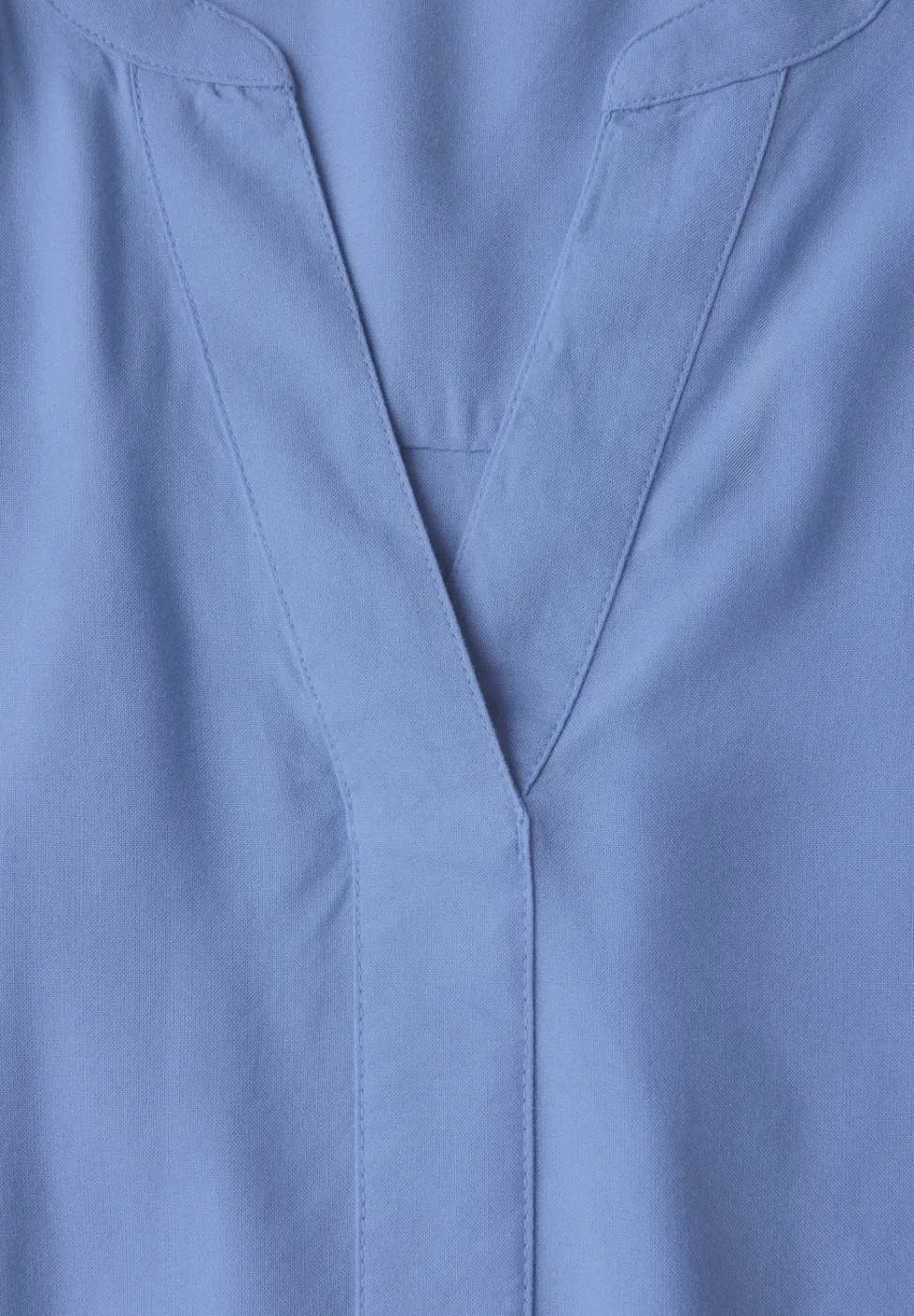 Bluse in Unifarbe