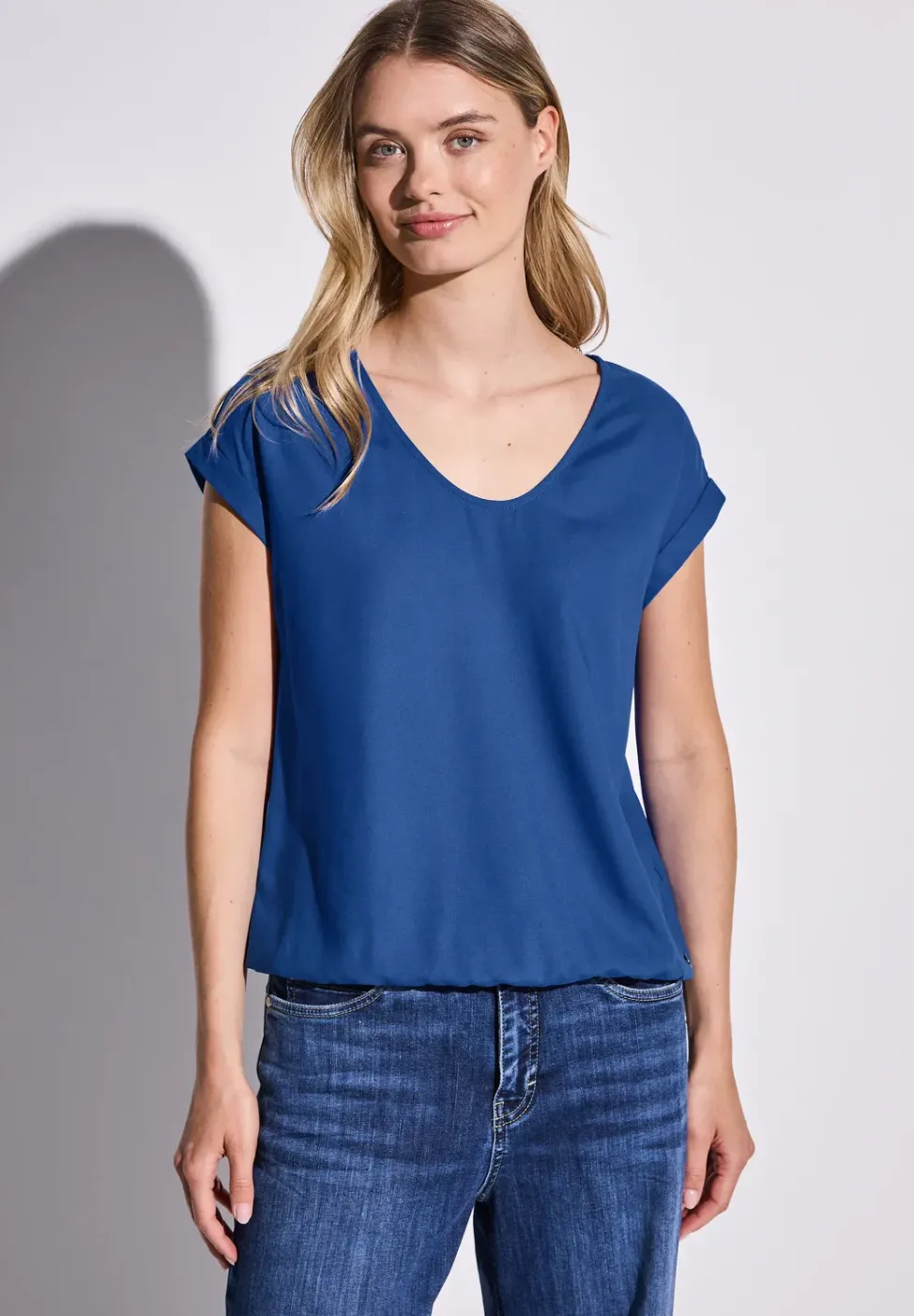 Bluse in Unifarbe