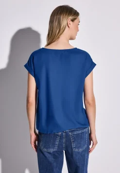 Bluse in Unifarbe