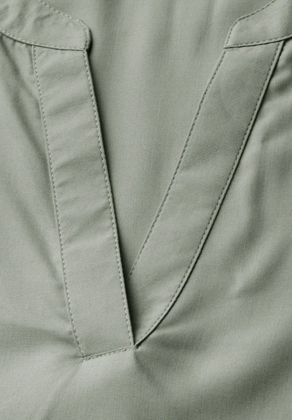 Bluse in Unifarbe