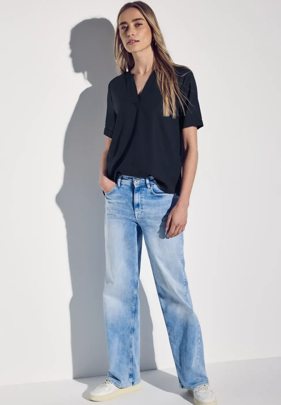 Bluse in Unifarbe