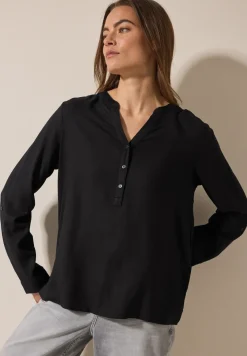 Bluse in Unifarbe