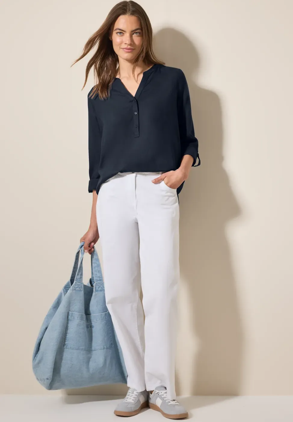 Bluse in Unifarbe