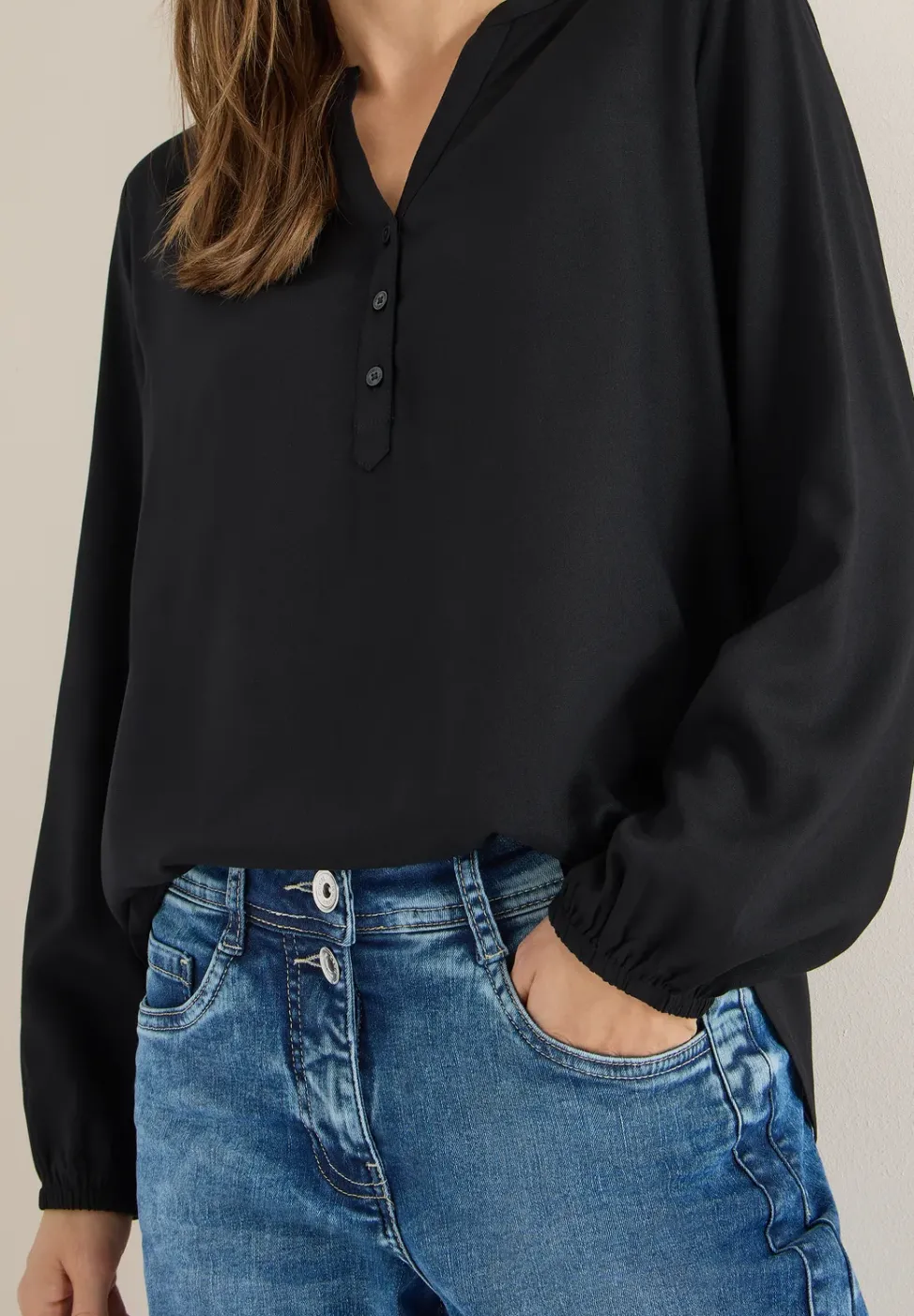 Bluse in Unifarbe