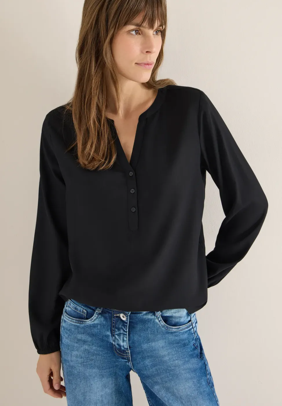 Bluse in Unifarbe