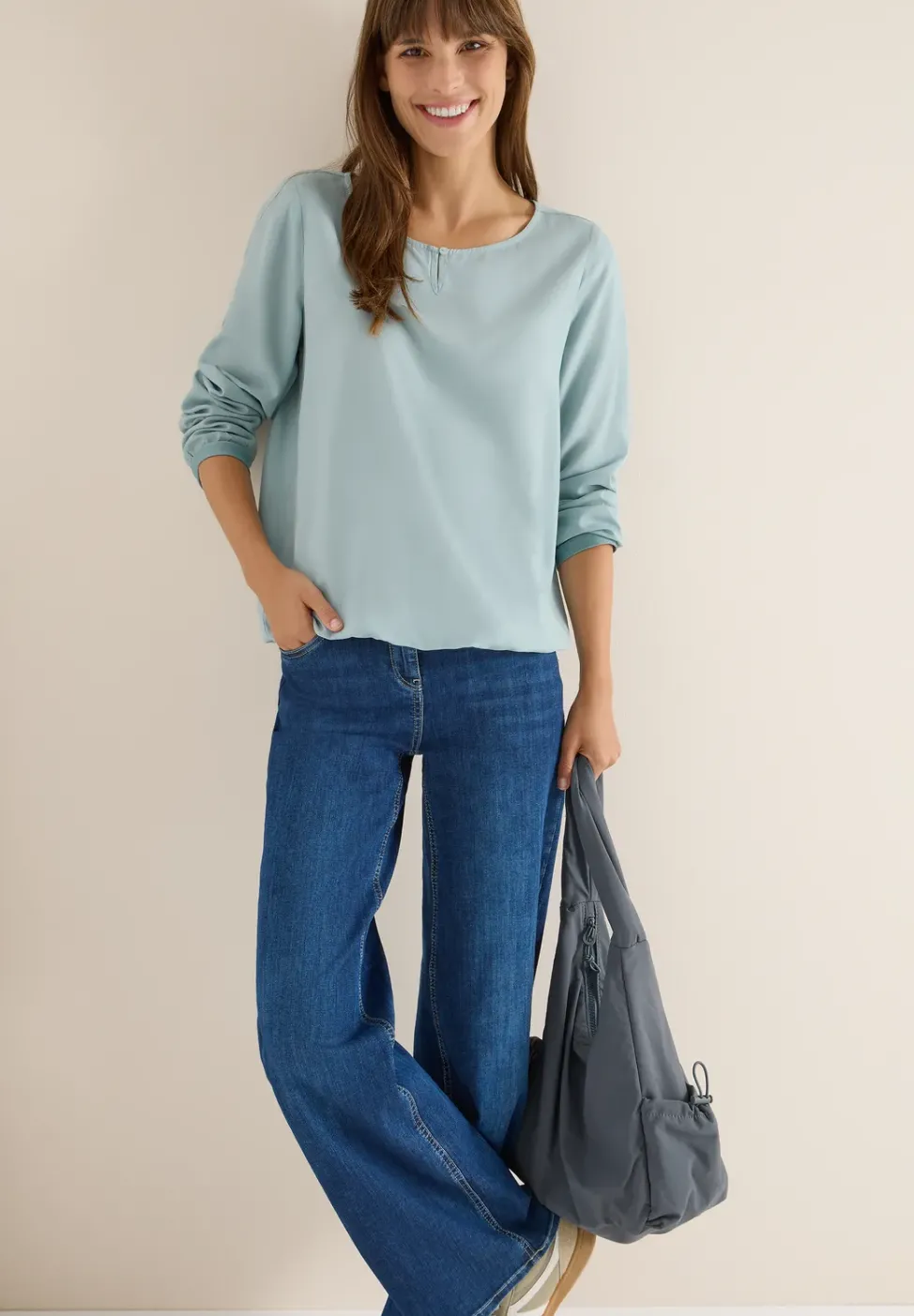 Bluse in Unifarbe