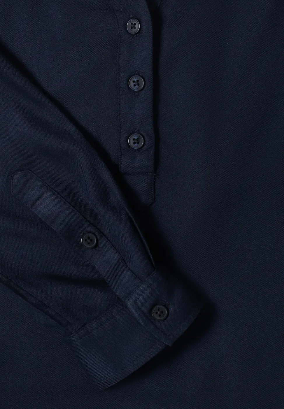 Bluse mit Tape-Details