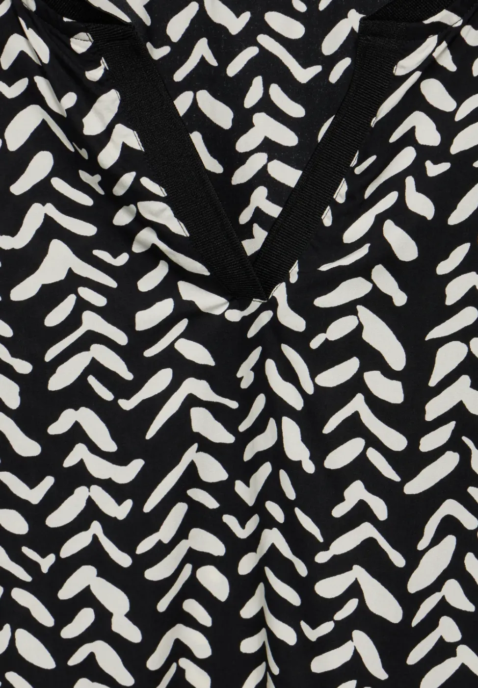 Bluse mit Tape-Details