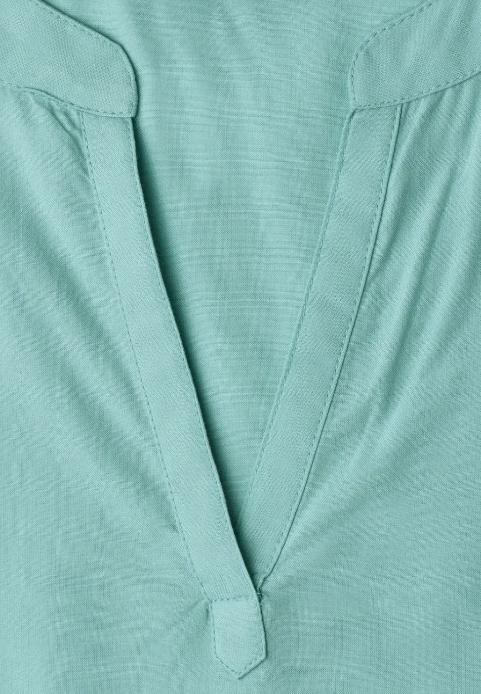Blusenshirt in Unifarbe mit Split Neck