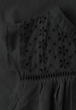 Blusentop mit Split Neck und Shiffleydetails