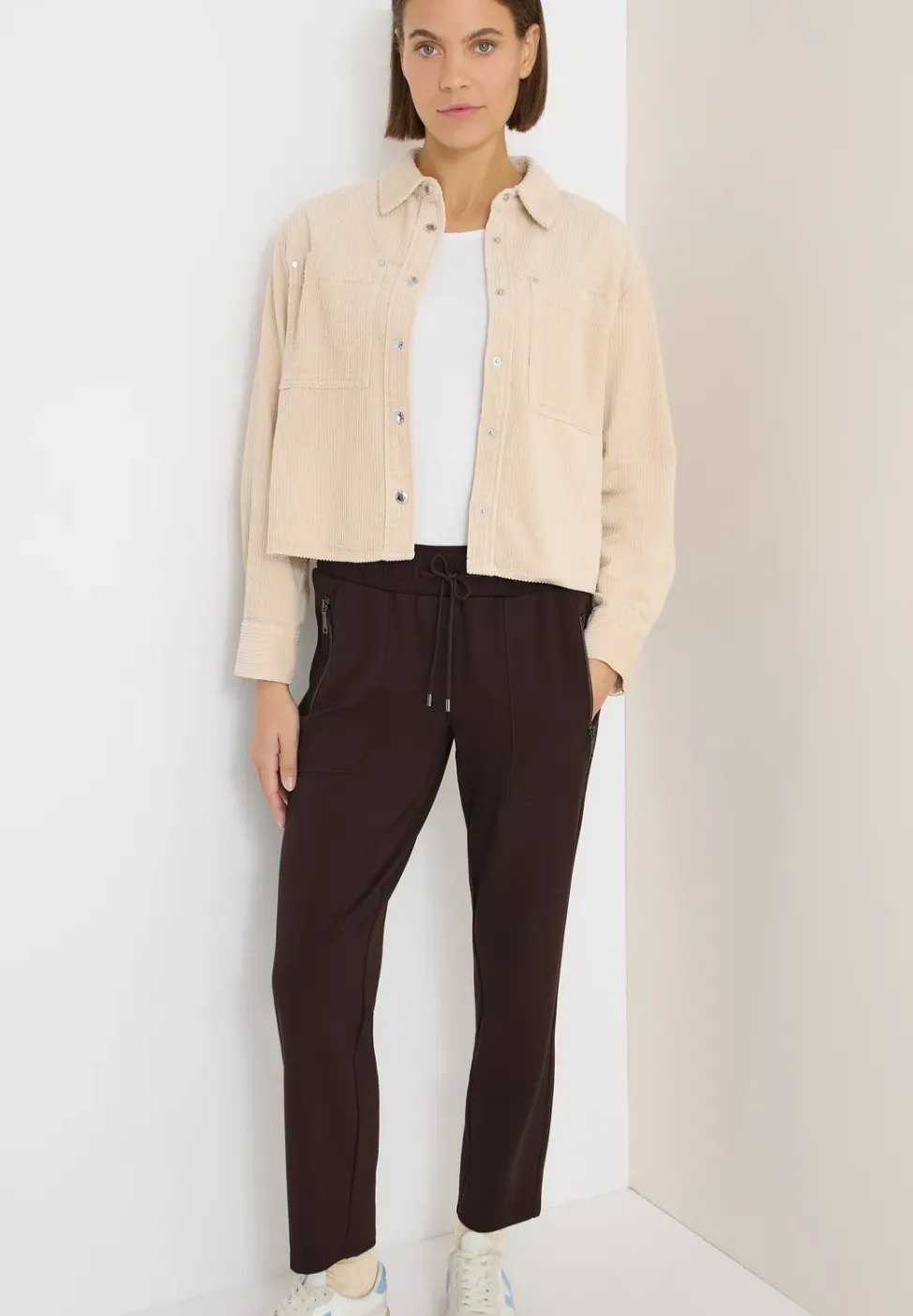 Casual Fit Hose