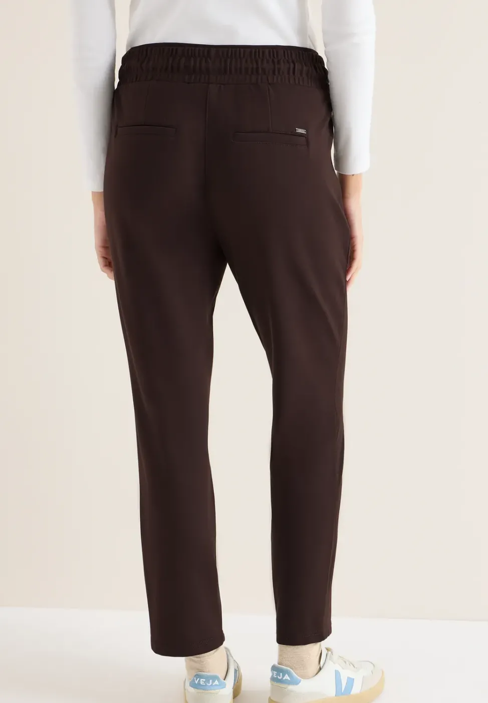 Casual Fit Hose