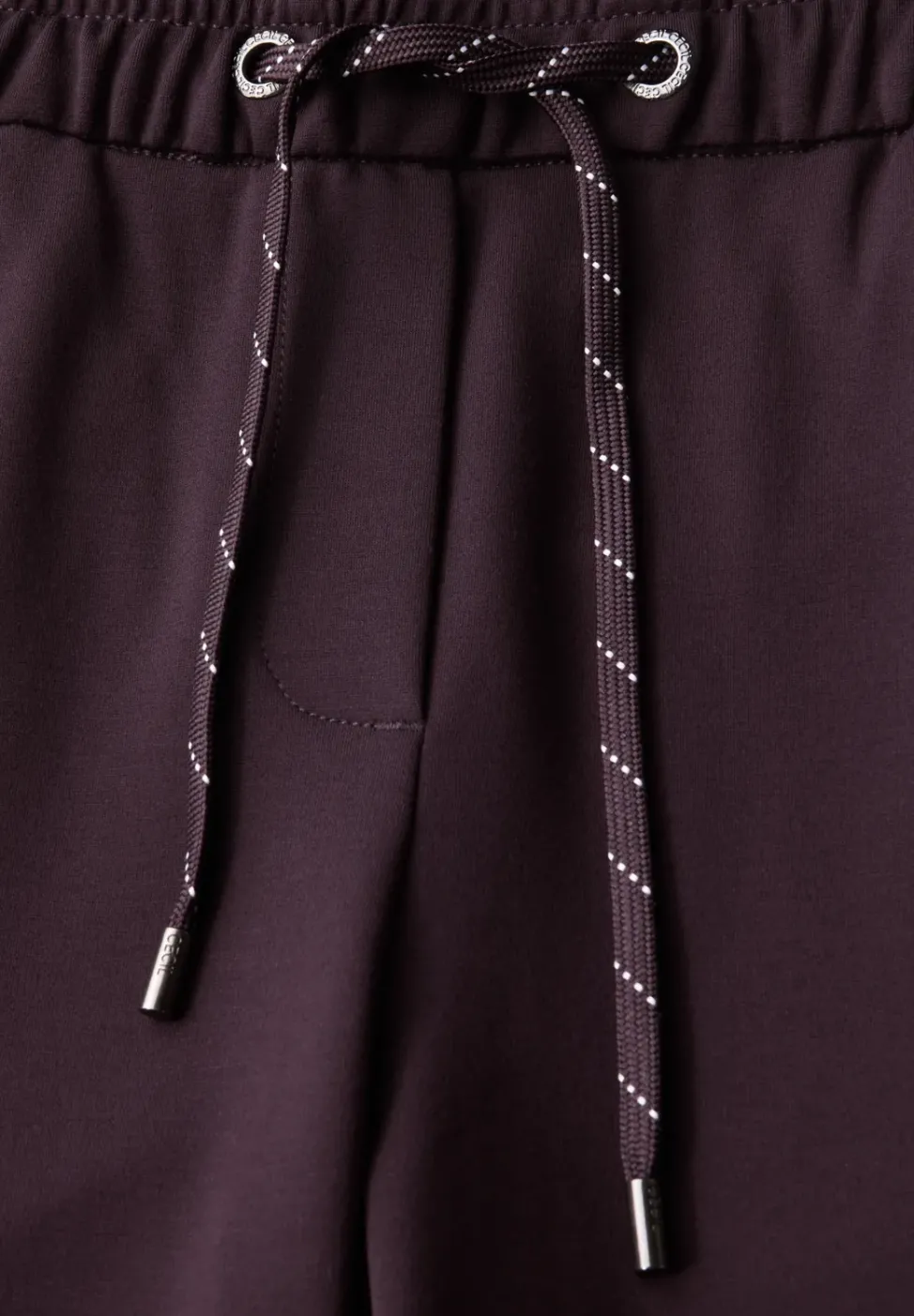 Casual Fit Hose