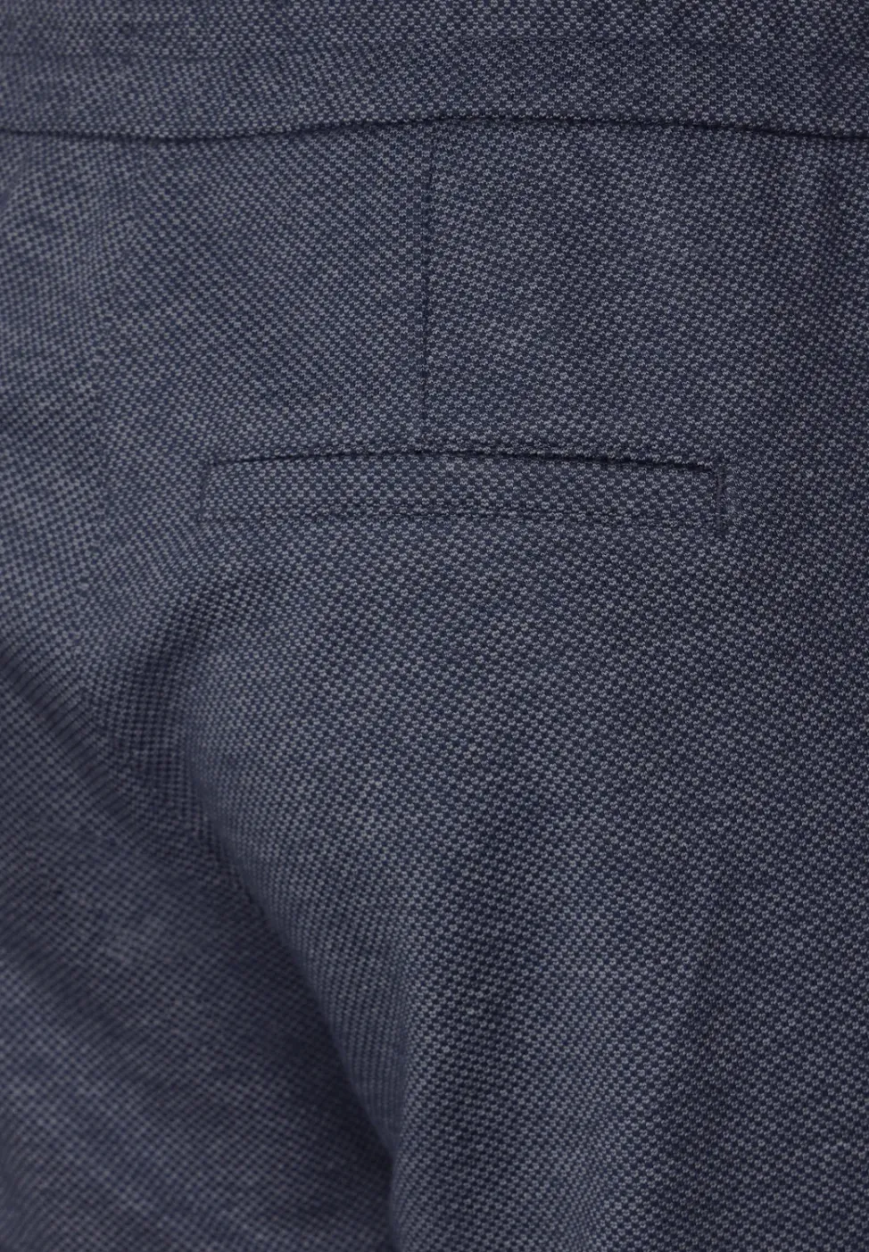 Casual Fit Hose