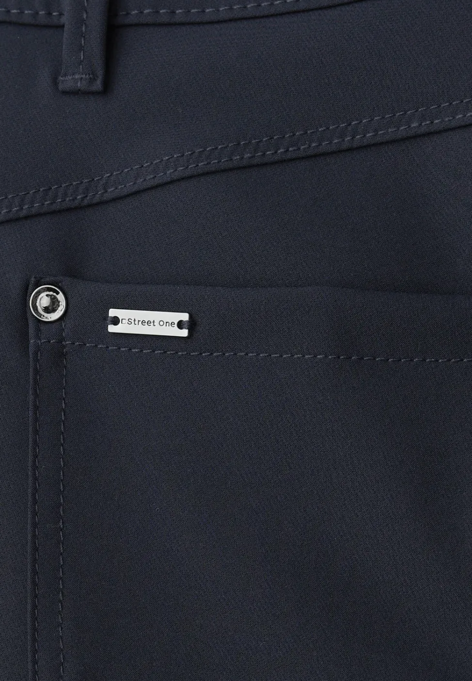Casual Fit Hose