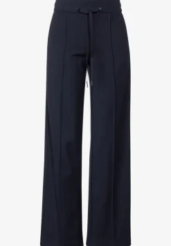 Casual Fit Hose