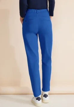 Casual Fit Hose