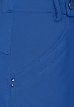 Casual Fit Hose