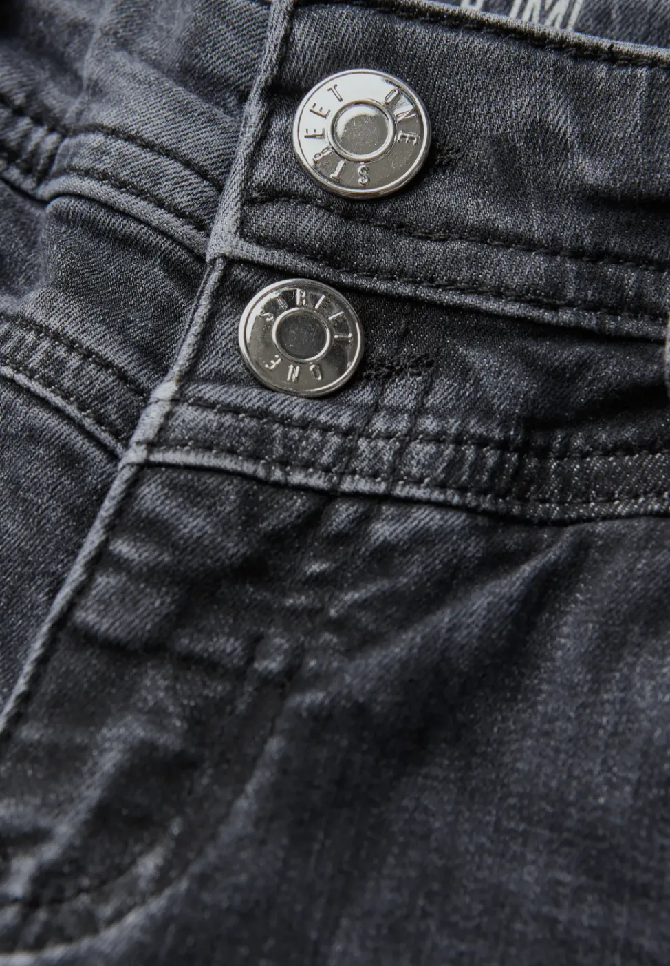 Casual Fit Jeans