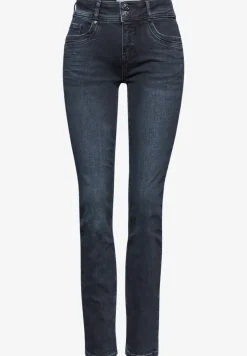 Casual Fit Jeans