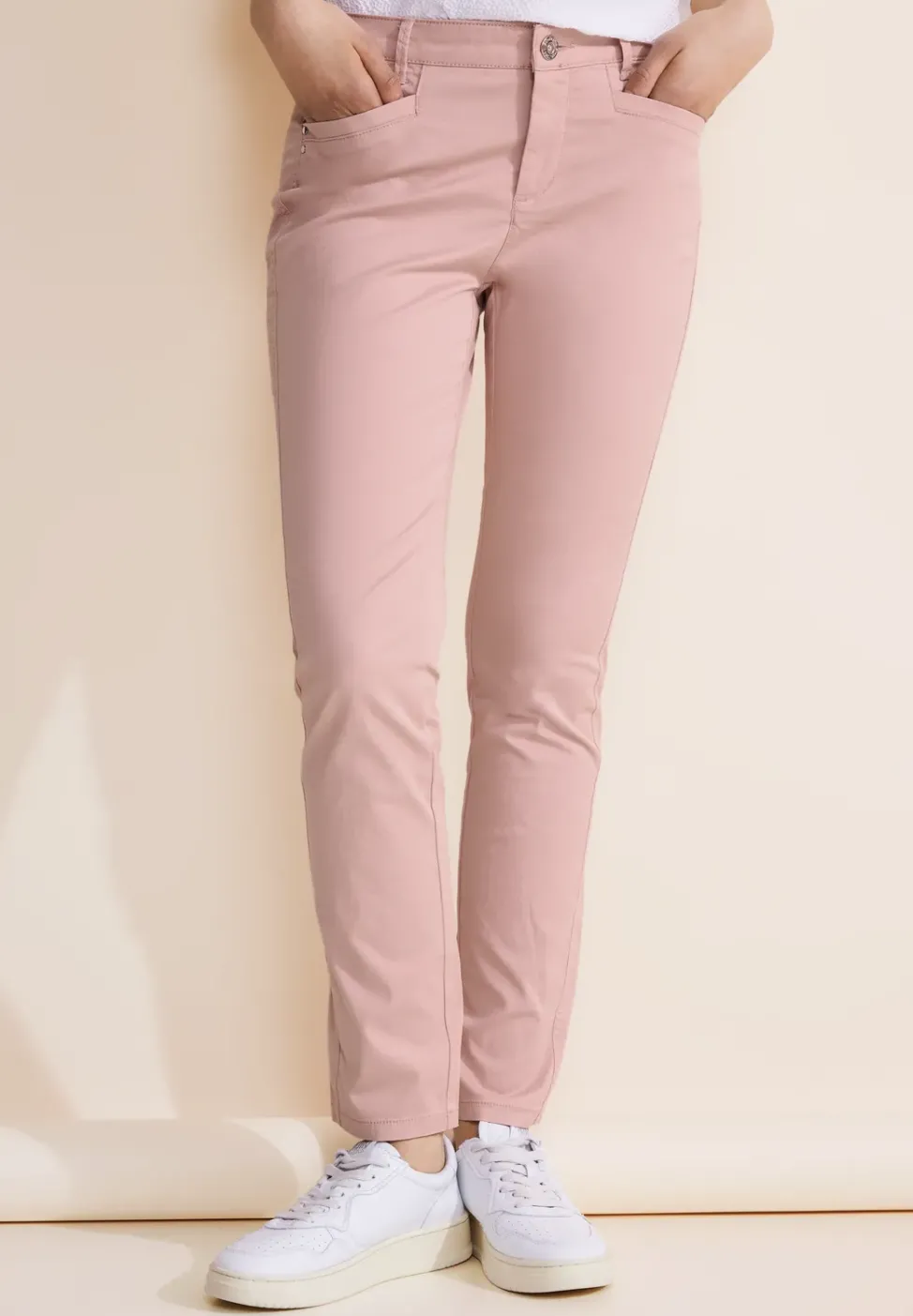 Casual Fit Twill Hose