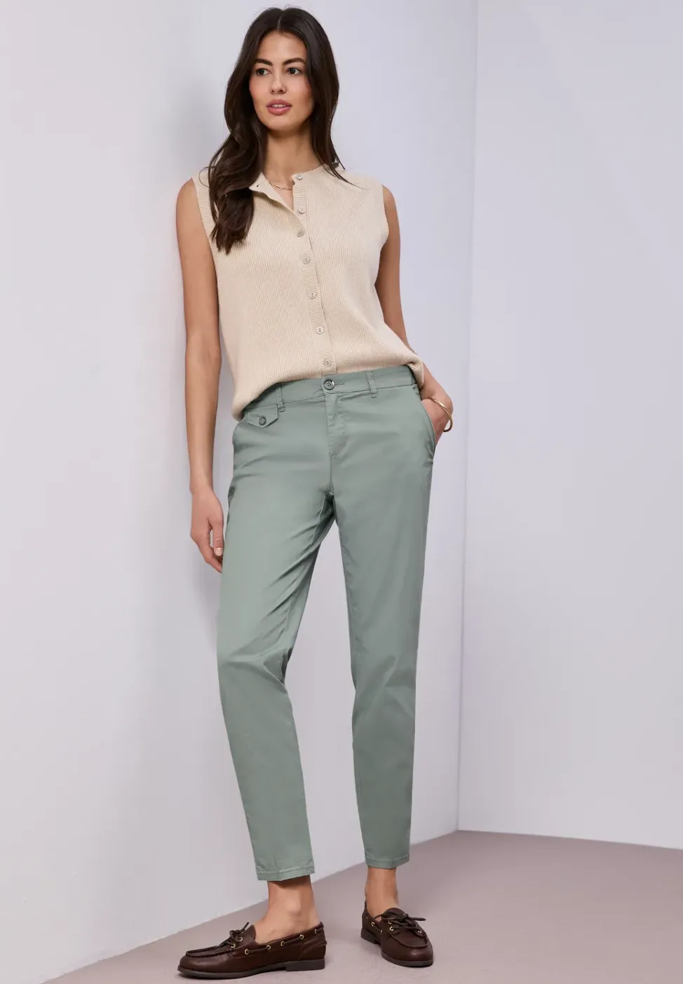 Chino im Casual Fit in softer Qualität