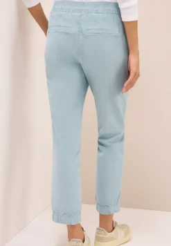 Cordhose im Casual Fit